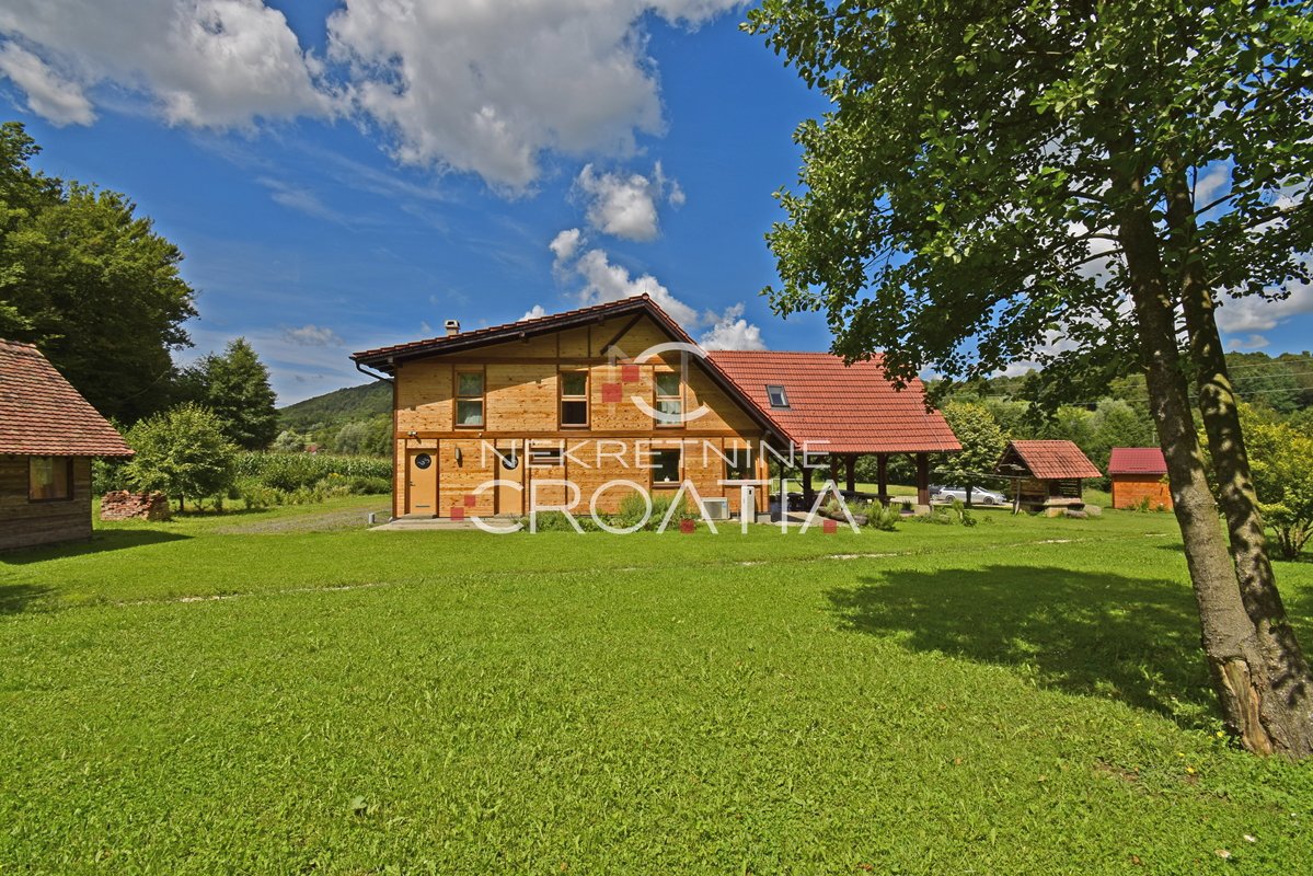 Dom Na predaj - Varaždinska Ivanečka Željeznica