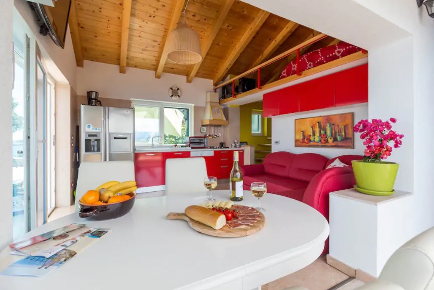Casa In vendita - Primorsko-goranska Mošćenička Draga