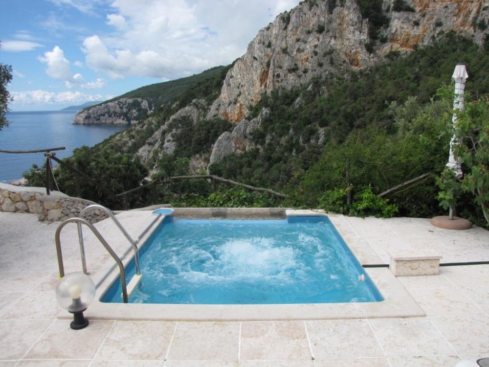 Casa In vendita - Primorsko-goranska Mošćenička Draga