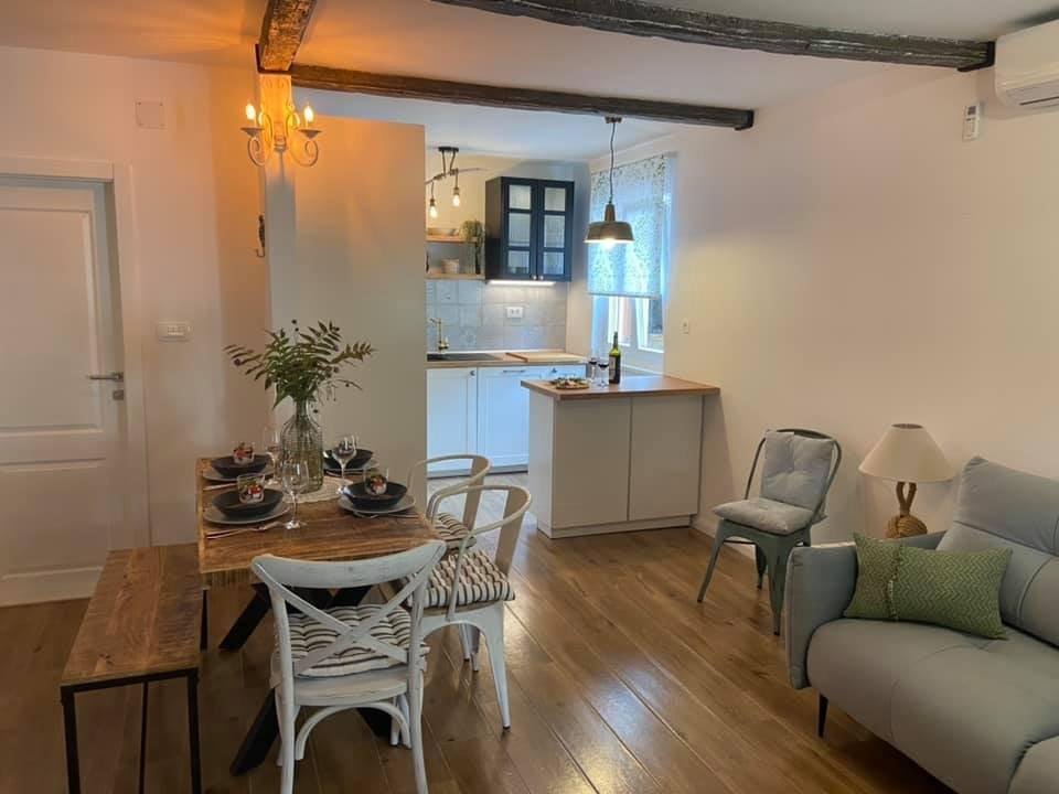 Hotel For sale - Splitsko-dalmatinska Podgora