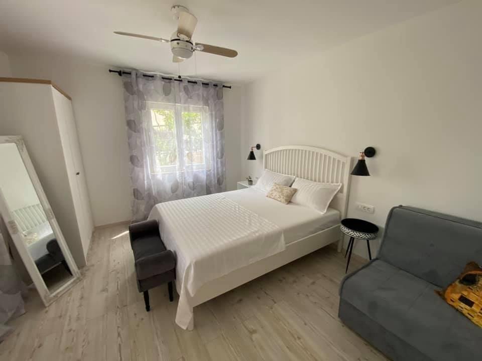Hotel For sale - Splitsko-dalmatinska Podgora
