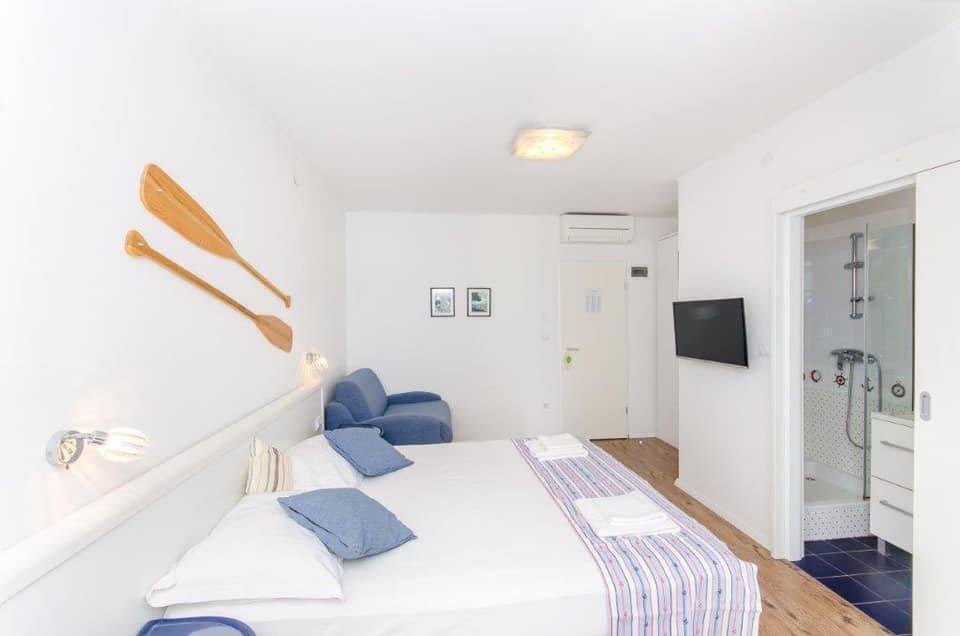 Hotel For sale - Splitsko-dalmatinska Podgora