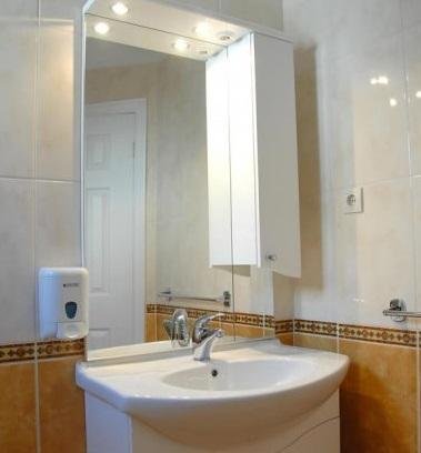 Hotel Naprodaj - Splitsko-dalmatinska Podgora