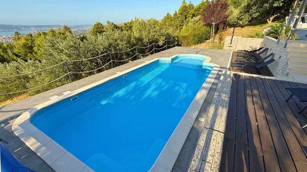Casa In vendita - Splitsko-dalmatinska Split