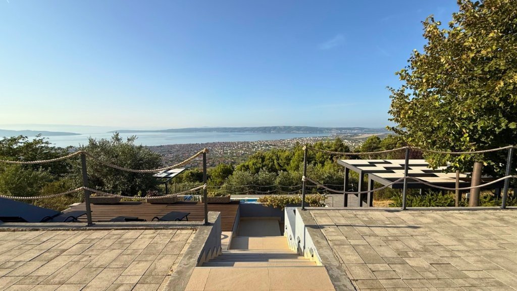 Casa In vendita - Splitsko-dalmatinska Split