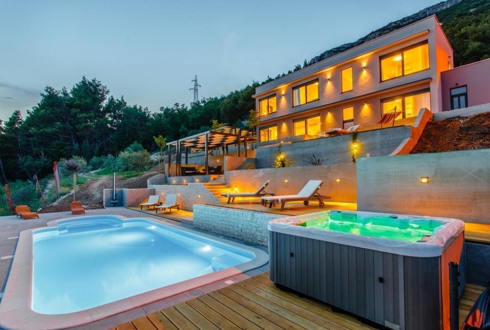 Casa In vendita - Splitsko-dalmatinska Split