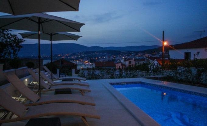 Haus Zu verkaufen - Splitsko-dalmatinska Trogir