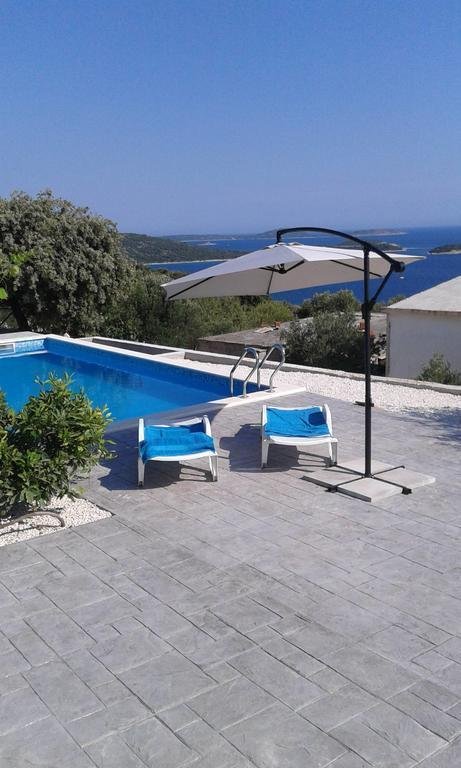 Haus Zu verkaufen - Splitsko-dalmatinska Marina - foto 1/10