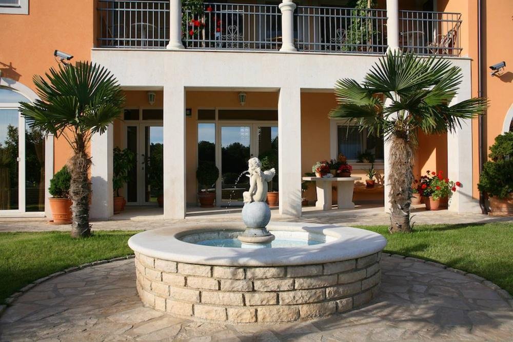 Hotel Na prodaju - Istarska Medulin
