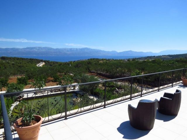 House For sale - Splitsko-dalmatinska Sutivan - foto 2/14