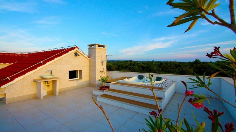House For sale - Splitsko-dalmatinska Sutivan
