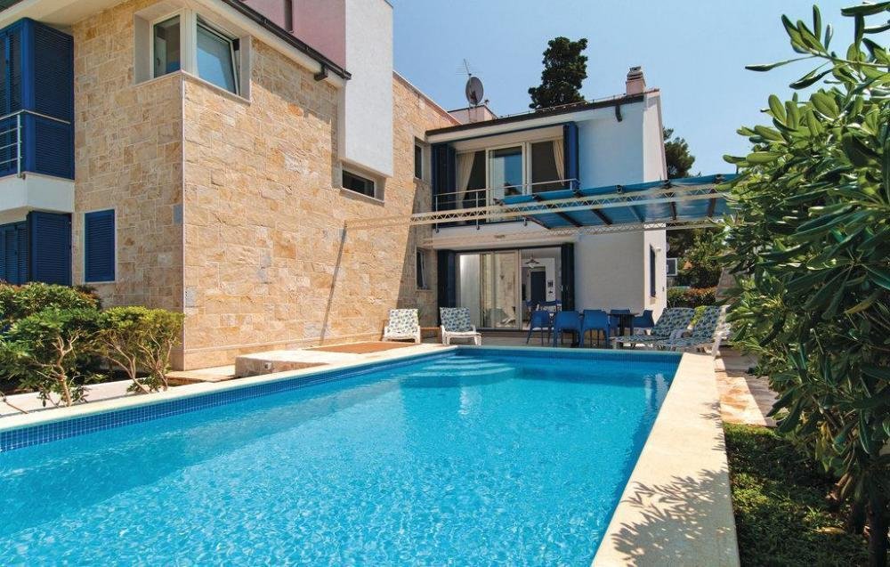 Casa In vendita - Splitsko-dalmatinska Supetar