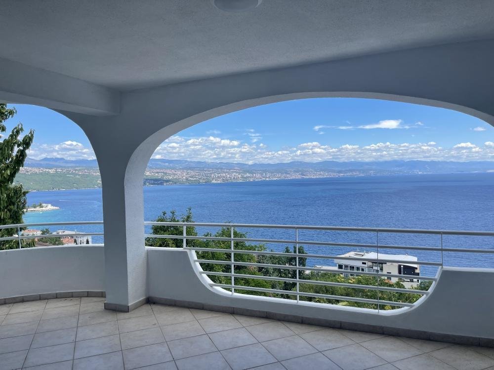 House For sale - Primorsko-goranska Opatija