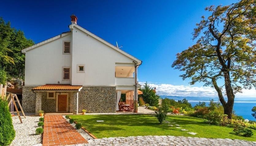 Hiša Na predaj -  Opatija