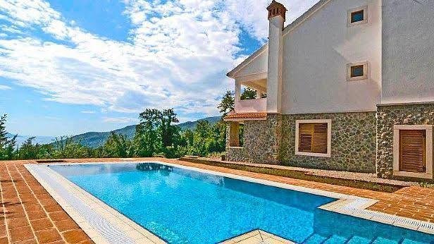 Hiša Na predaj -  Opatija
