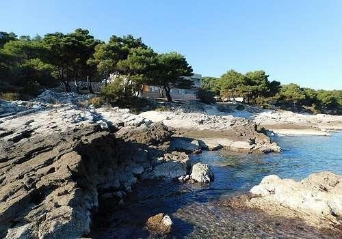 Kuća na prodaju 500 m² – Brac