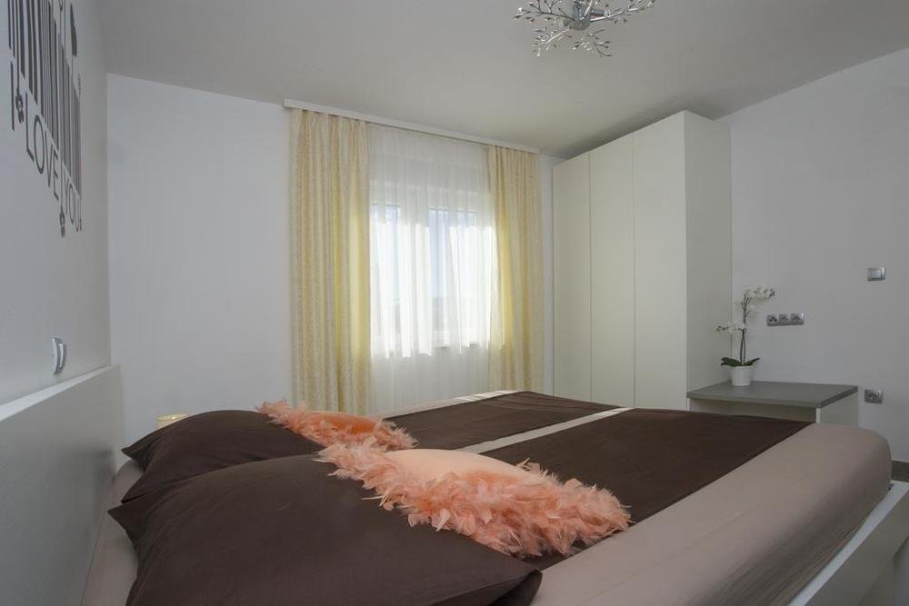 Hotel Na predaj - Šibensko-kninska Rogoznica