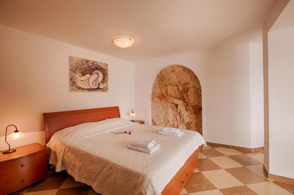 Haus Zu verkaufen - Primorsko-goranska Krk