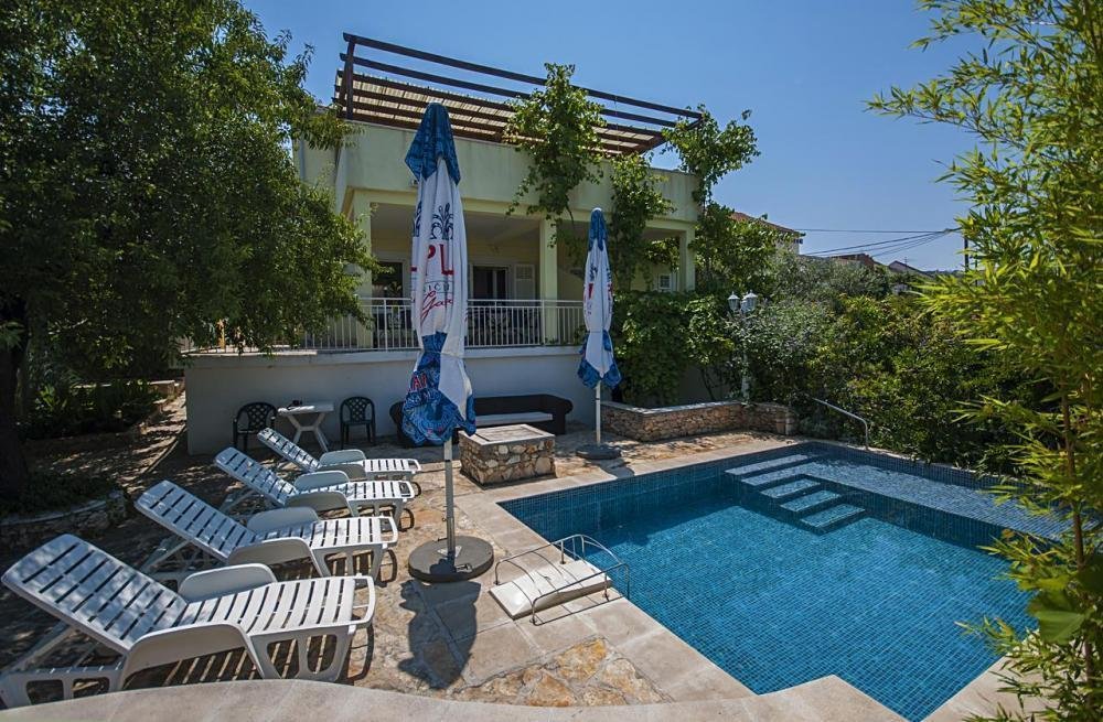 House For sale - Splitsko-dalmatinska Sutivan - foto 1/16