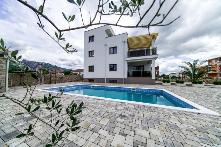 Kuća na prodaju 168 m² – Seline