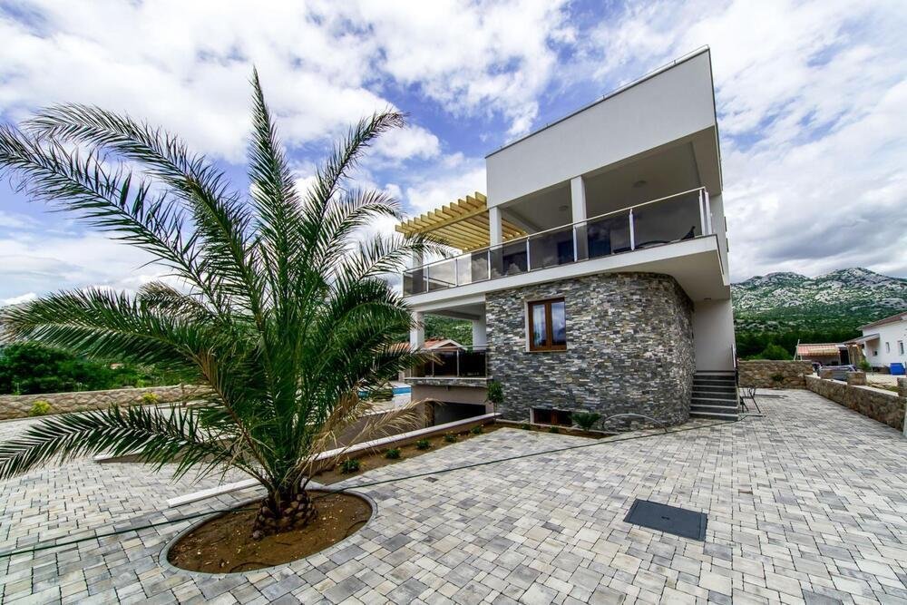 Kuća Na prodaju - Zadarska Starigrad