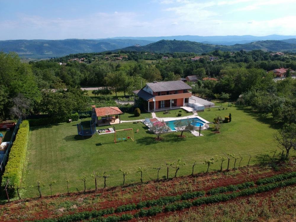 House For sale - Istarska Karojba - foto 1/9