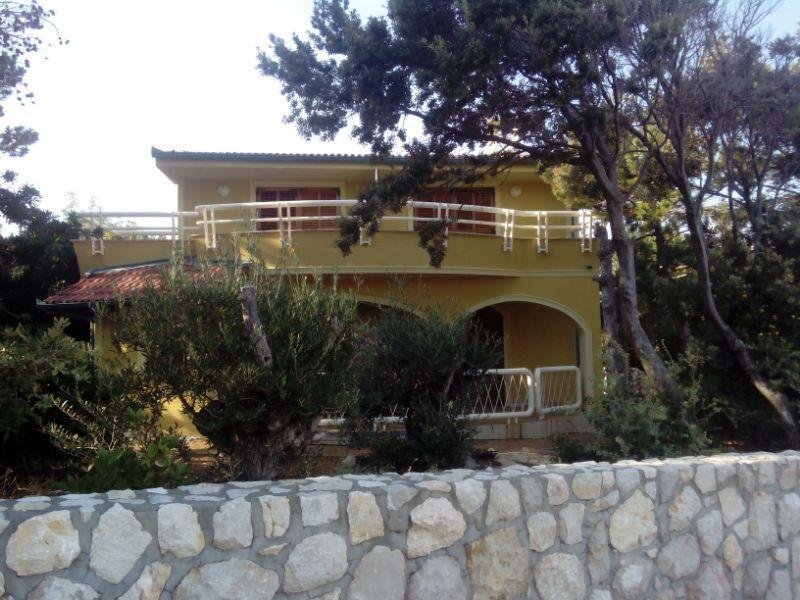 Kuća Na prodaju -  Krk