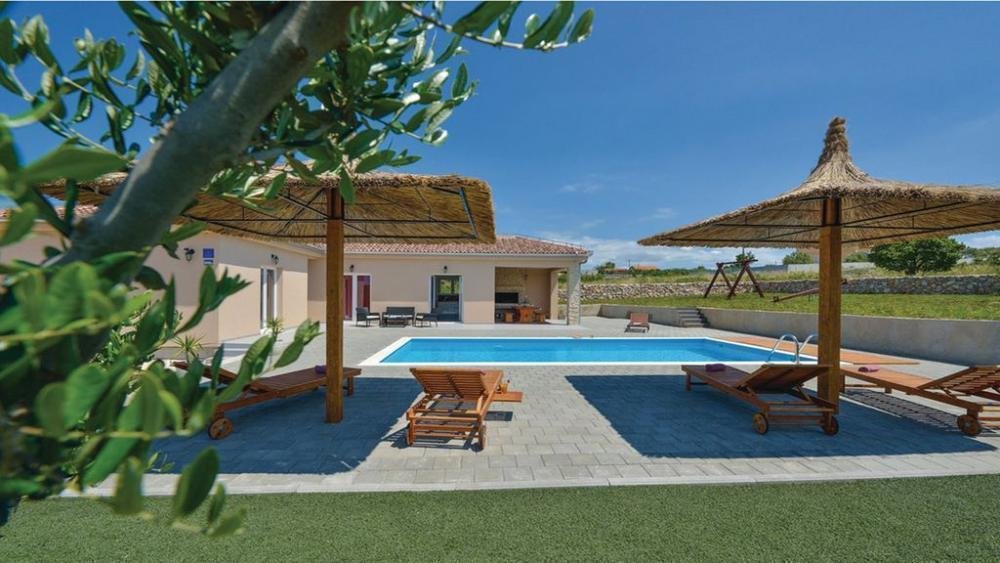Casa In vendita - Zadarska Zadar