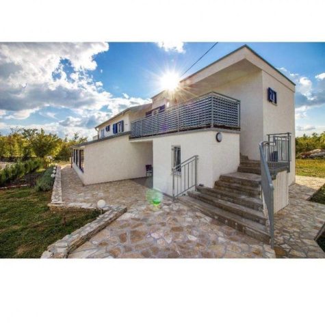 Hotel na prodej 270 m² – Labin