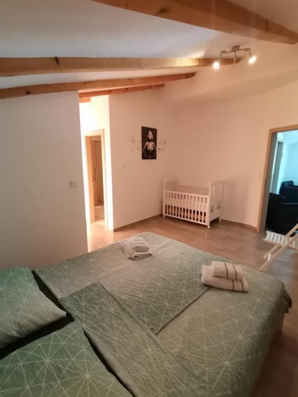 Hotel Naprodaj -  Novi Vinodolski