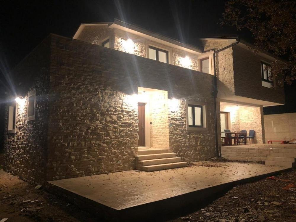Casa In vendita -  Krk