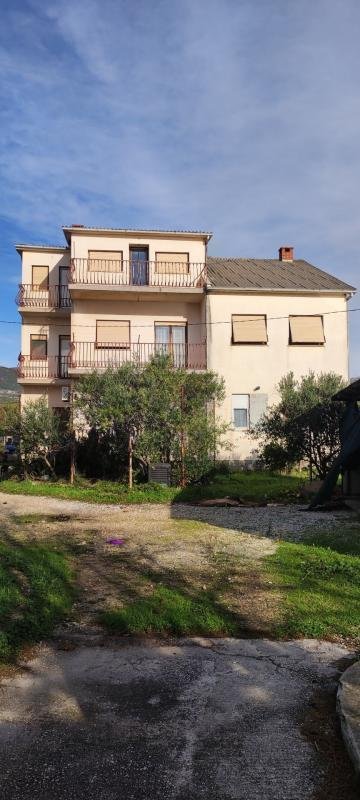 Casa In vendita - Splitsko-dalmatinska Split
