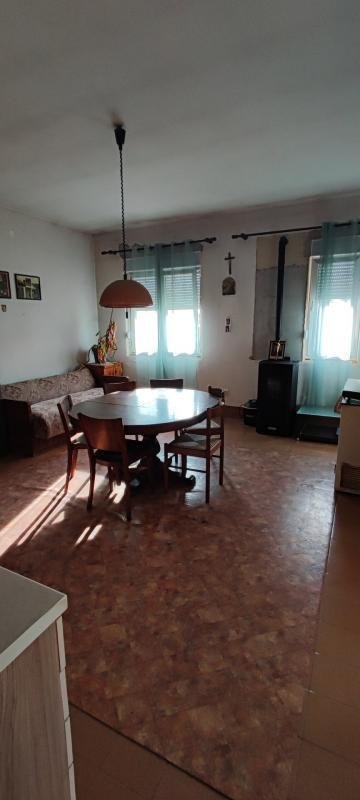 Casa In vendita - Splitsko-dalmatinska Split