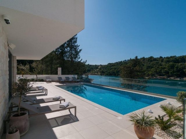 Casa In vendita - Splitsko-dalmatinska Supetar - foto 5/24