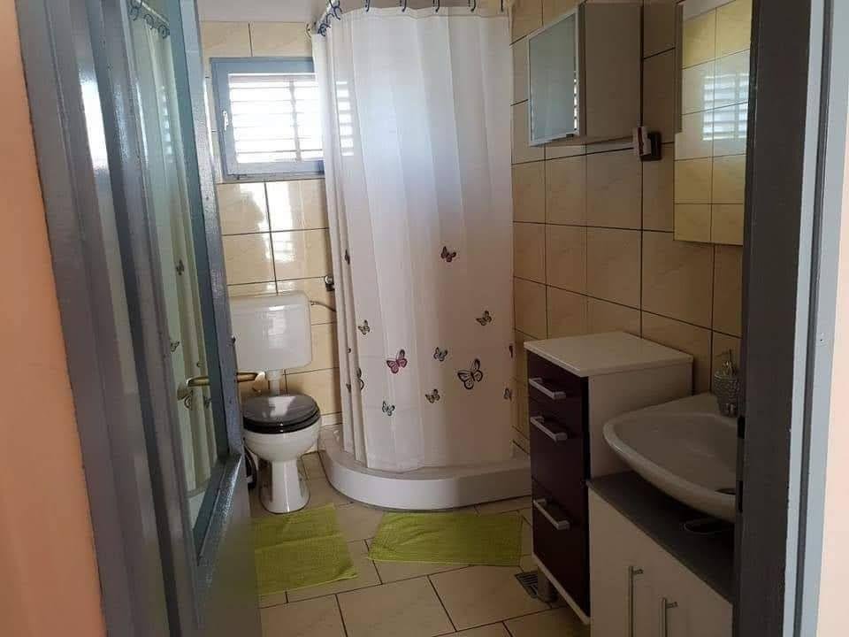 Hotel Naprodaj - Zadarska Nin