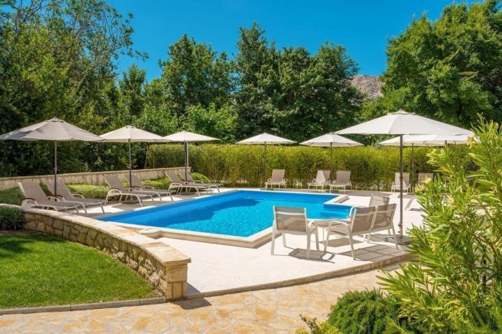 Hotel Na prodaju - Primorsko-goranska Baška - foto 4/24