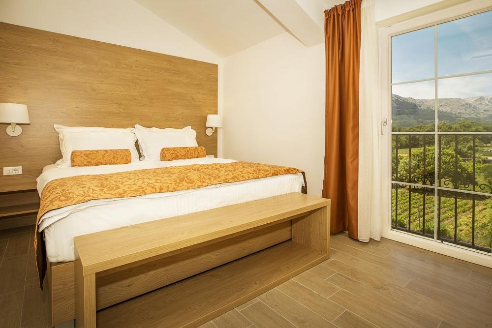 Hotel Na prodaju - Primorsko-goranska Baška