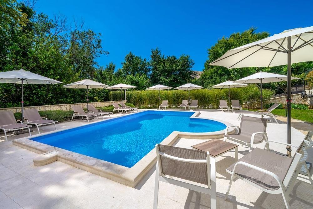 Hotel Na prodaju - Primorsko-goranska Baška
