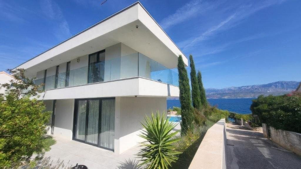 Casa In vendita - Splitsko-dalmatinska Supetar