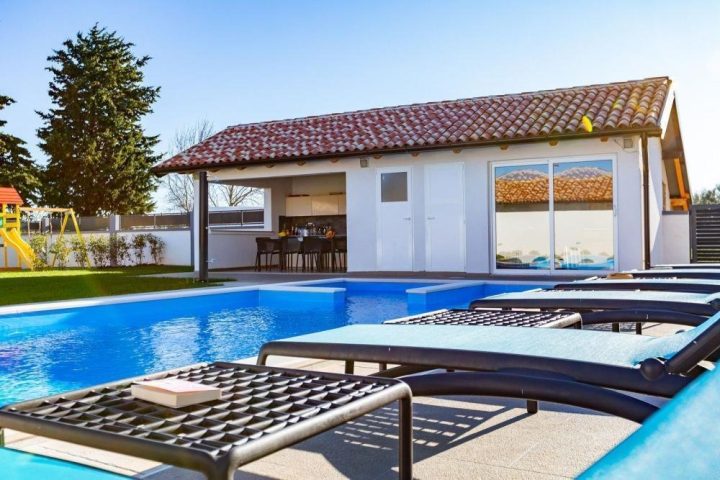 Haus Zu verkaufen - Istarska Ližnjan - foto 3/10