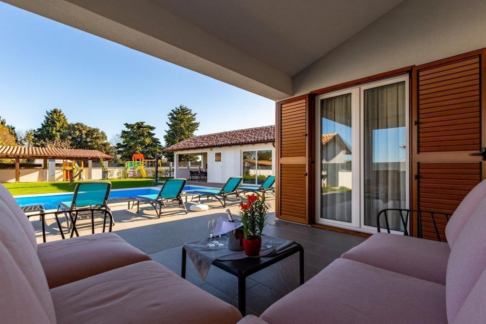 Haus Zu verkaufen - Istarska Ližnjan