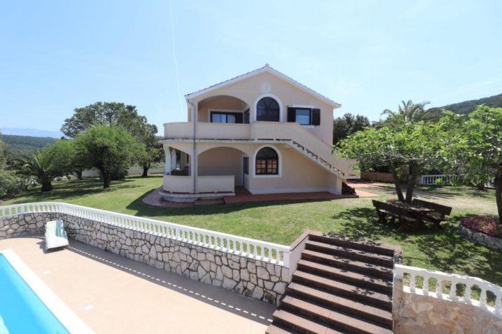 Dom na predaj 410 m² – Supetarska Draga
