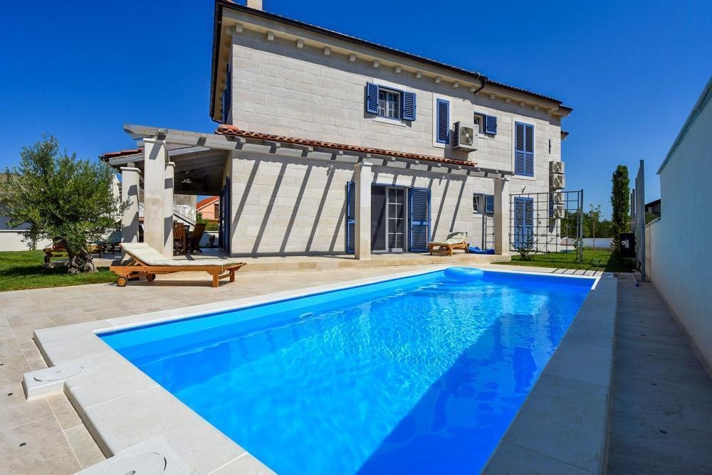 House For sale - Šibensko-kninska Šibenik