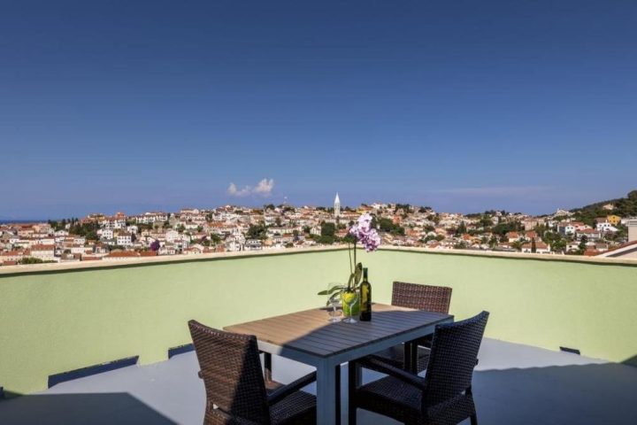 Hotel zu verkaufen 825 m² – Mali Lošinj