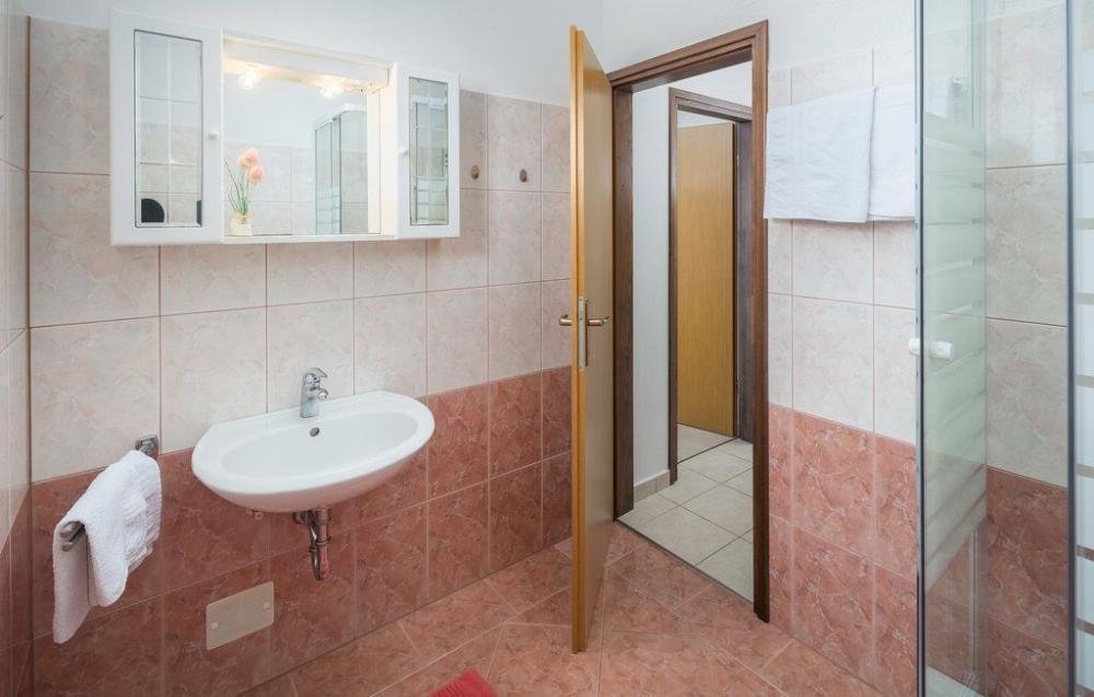 Hotel Naprodaj - Istarska Poreč