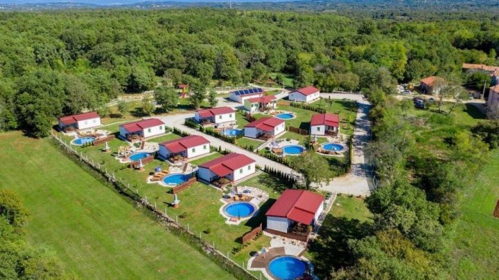 Hotel na prodaju – Tinjan