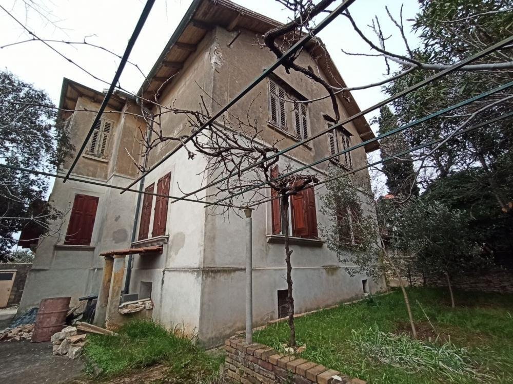 Haus Zu verkaufen - Istarska Pula