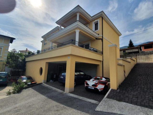 Haus Zu verkaufen - Primorsko-goranska Lovran - foto 2/24