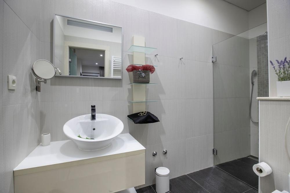 Hotel For sale - Šibensko-kninska Rogoznica
