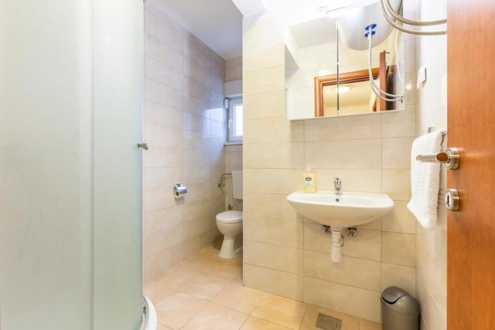 Hotel For sale - Splitsko-dalmatinska Podstrana